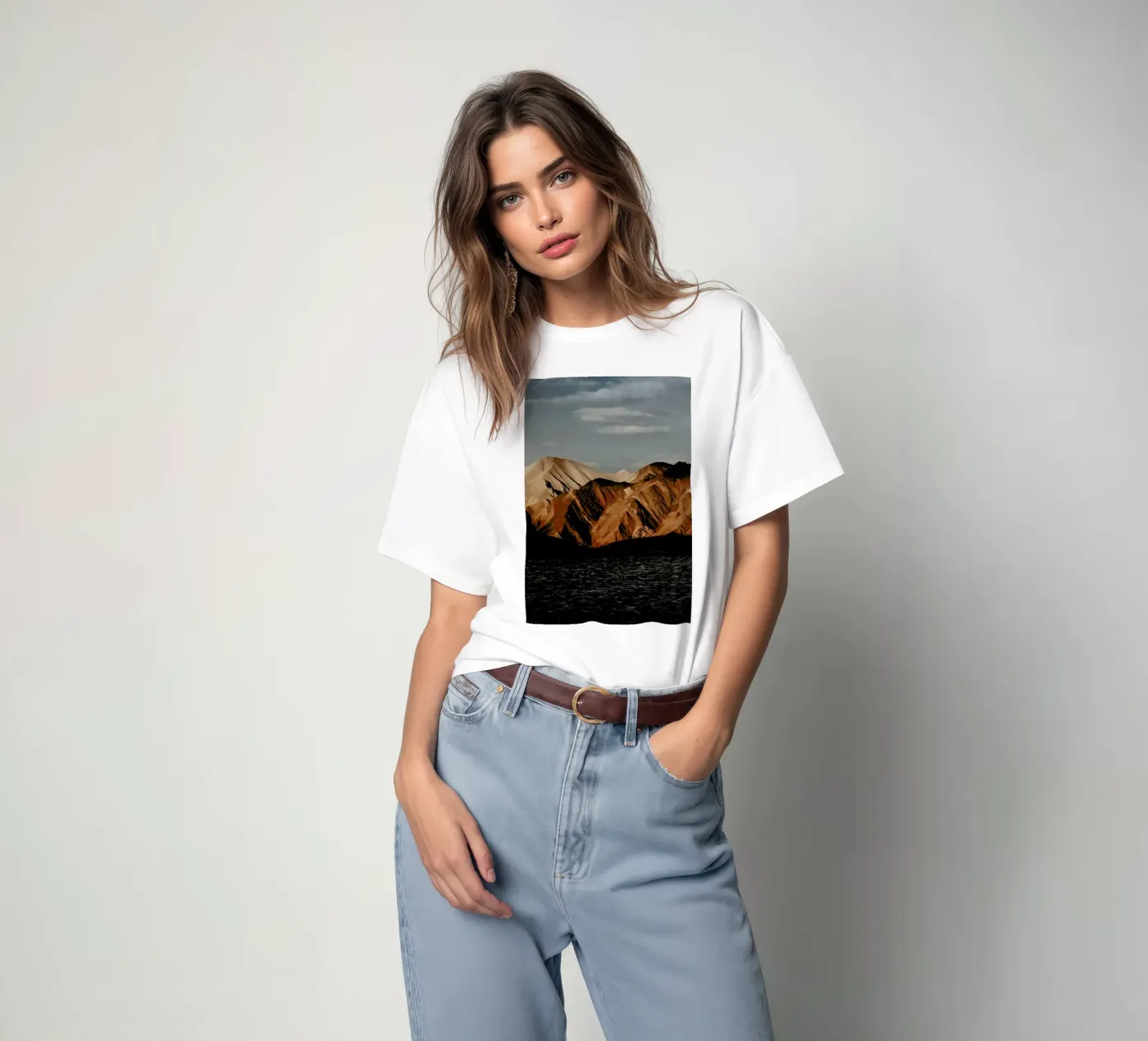Mountain Elements T-Shirt von METROPOLIS