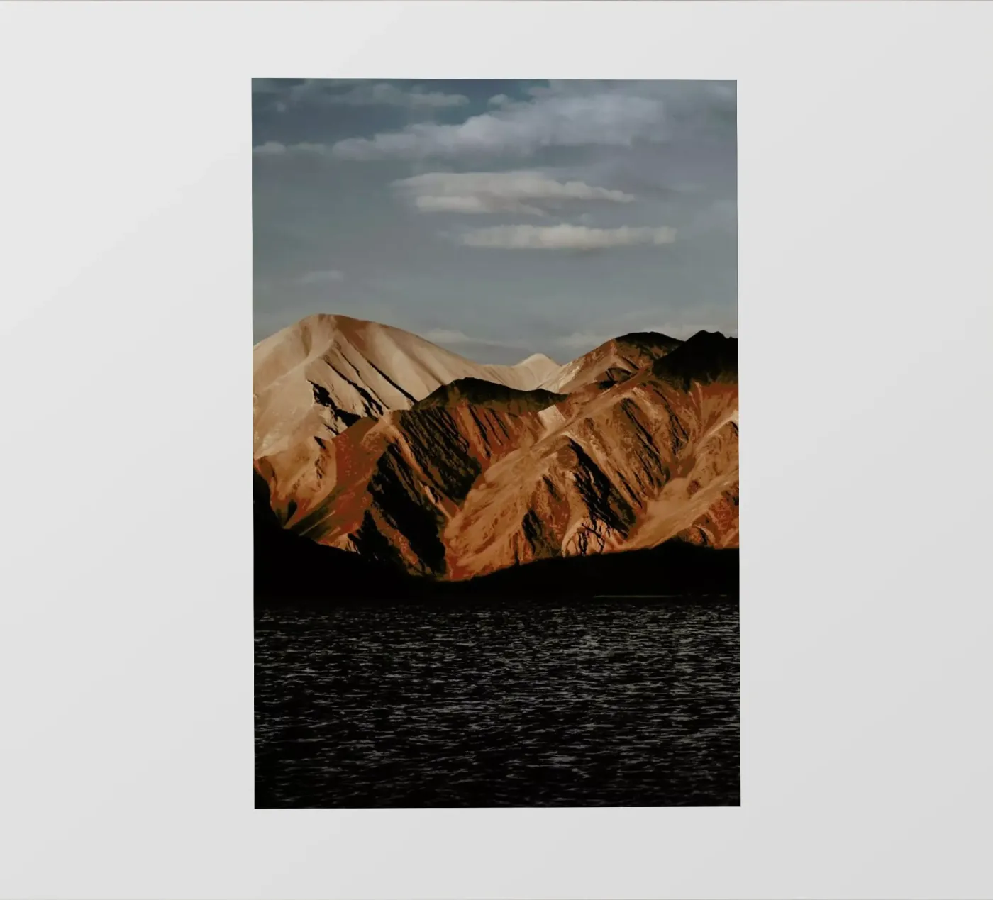 Mountain Elements telo in pvc da METROPOLIS