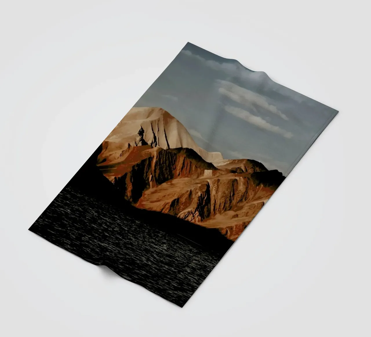 Mountain Elements Fleecedecke von METROPOLIS