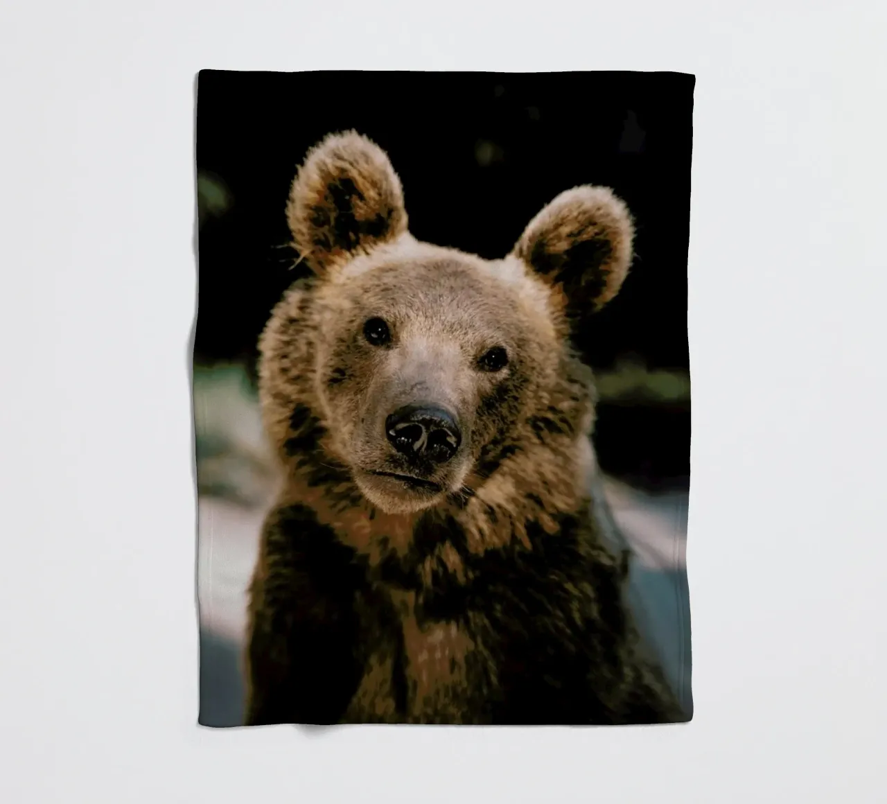 Closer Than You Think coperta in pile da Natural Kingdom