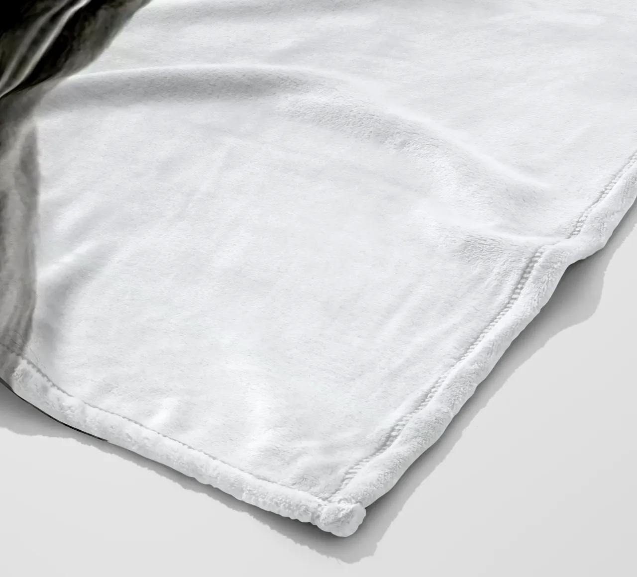 All Reigned Up With Nowhere To Go coperta in pile da Natural Kingdom