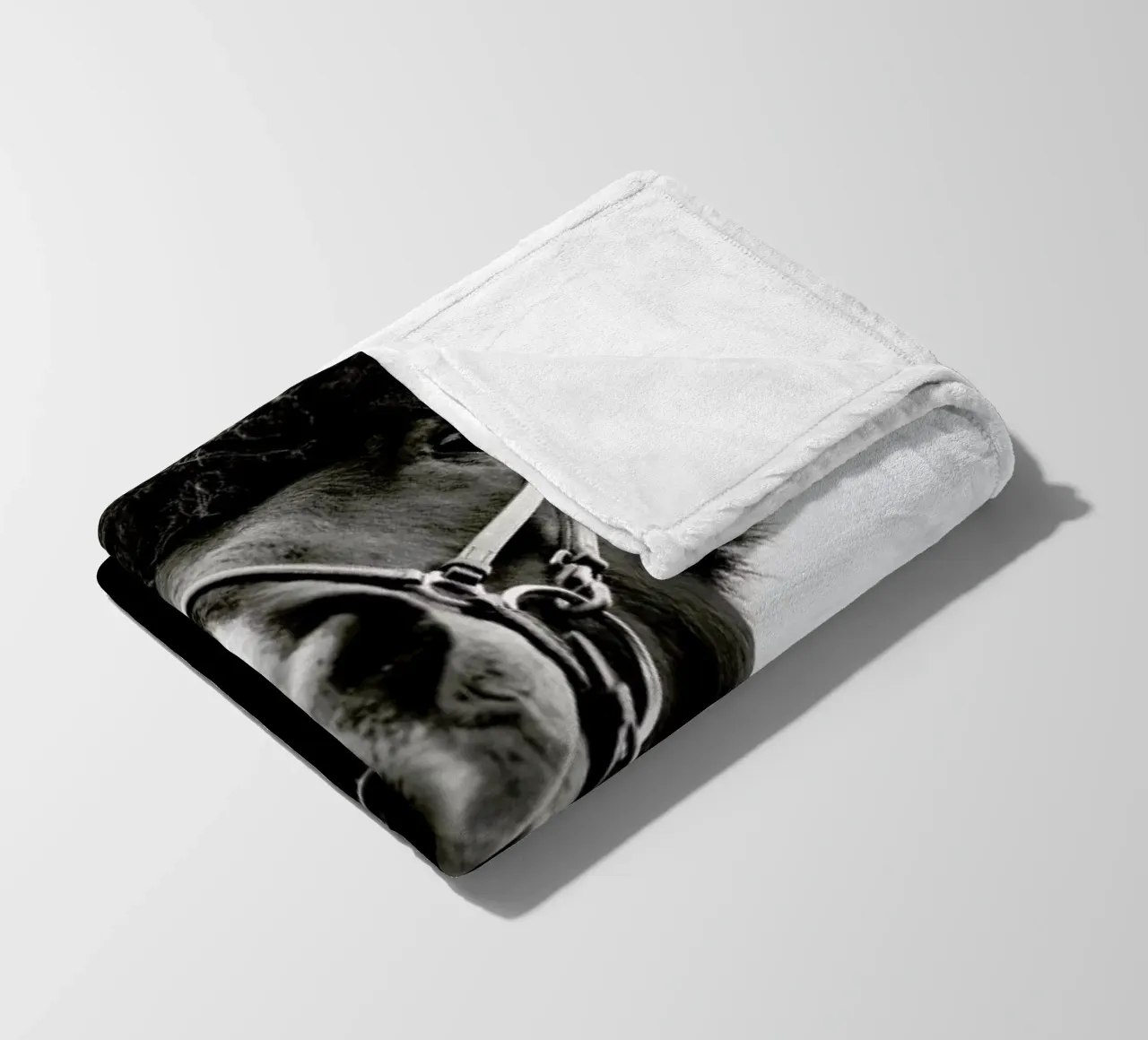 All Reigned Up With Nowhere To Go coperta in pile da Natural Kingdom