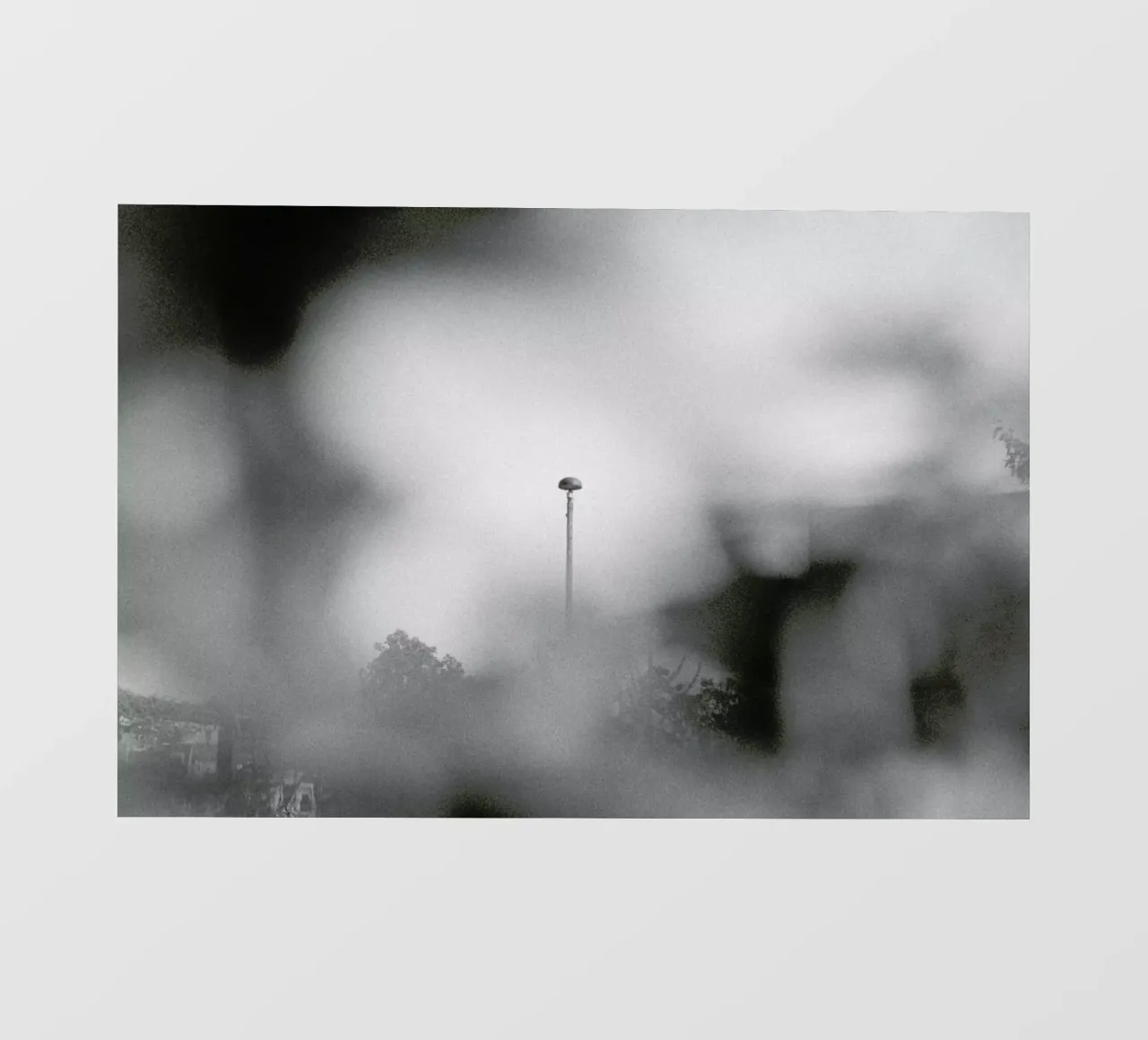 Blurred View pellicola backlit da Nur Mut