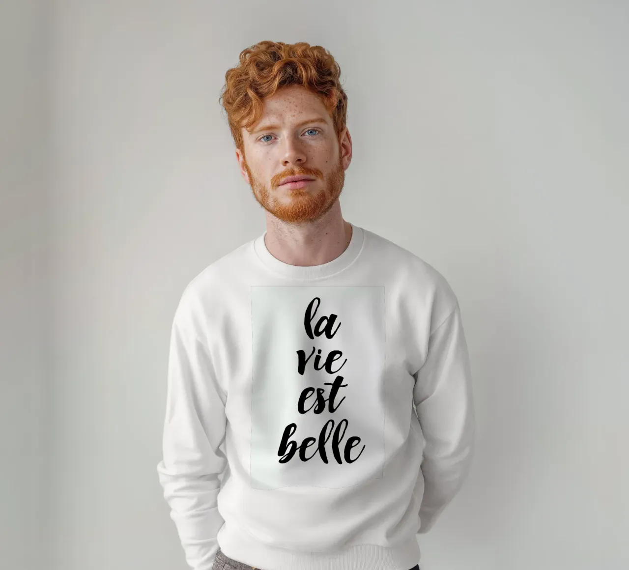 La vie est belle felpa da typed
