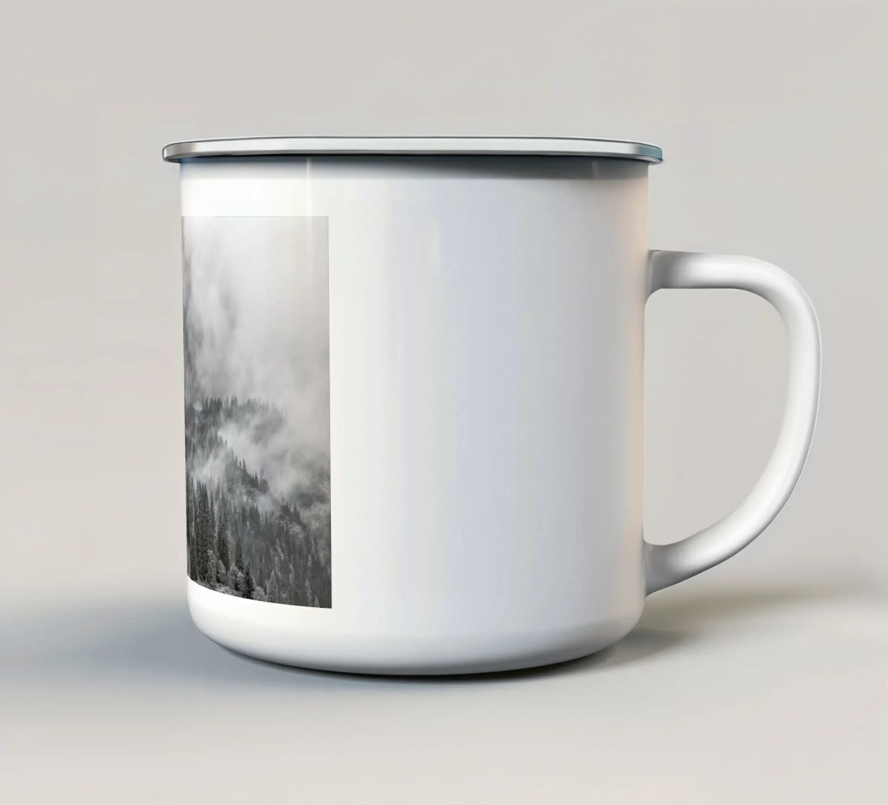 Clouds Forming 2 tazza in smalto da Nur Mut