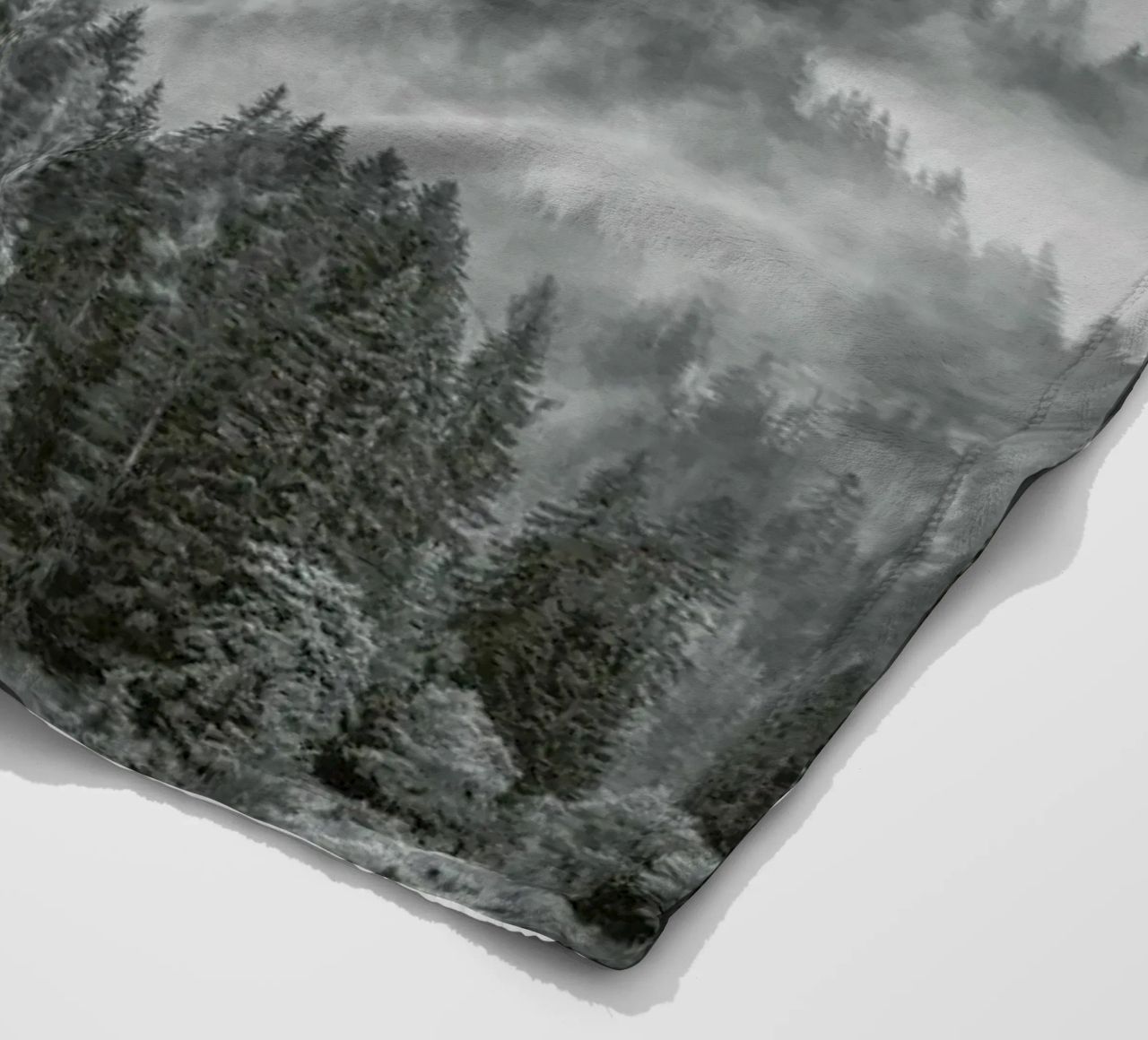 Clouds Forming 2 coperta in pile da Nur Mut
