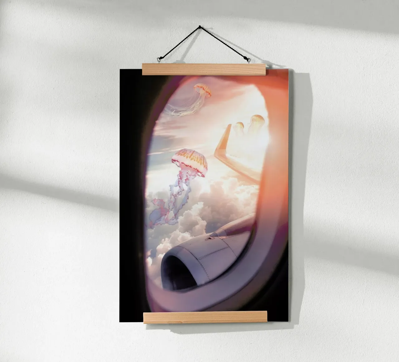 Jellyfish Plane poster con telaio in alluminio da Jonas Loose