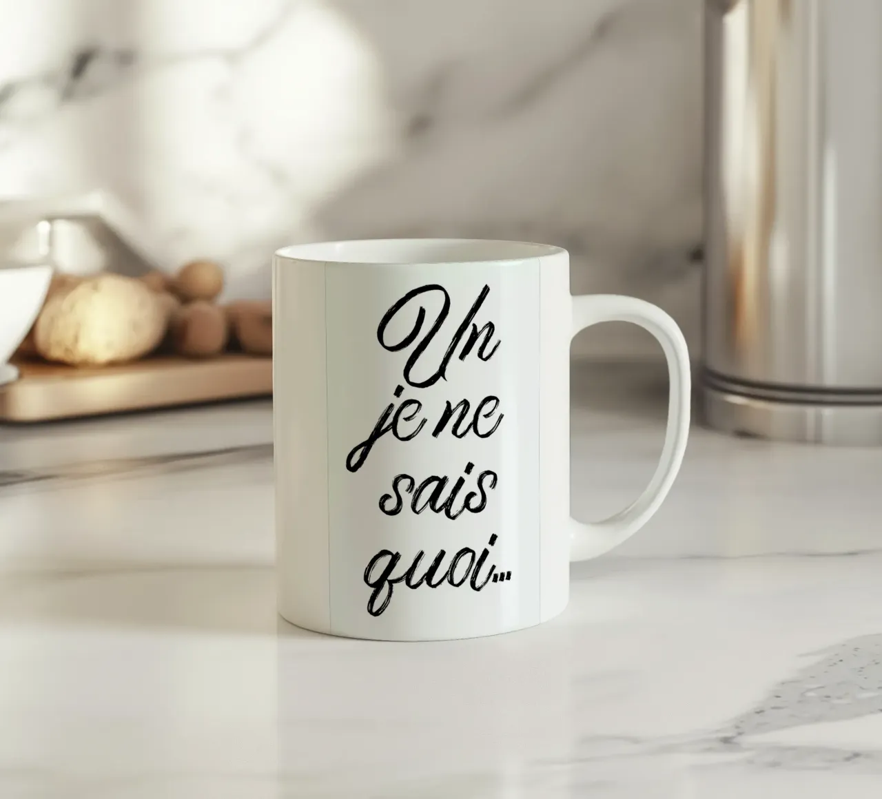 Un je ne sais quoi tazza in ceramica da typed