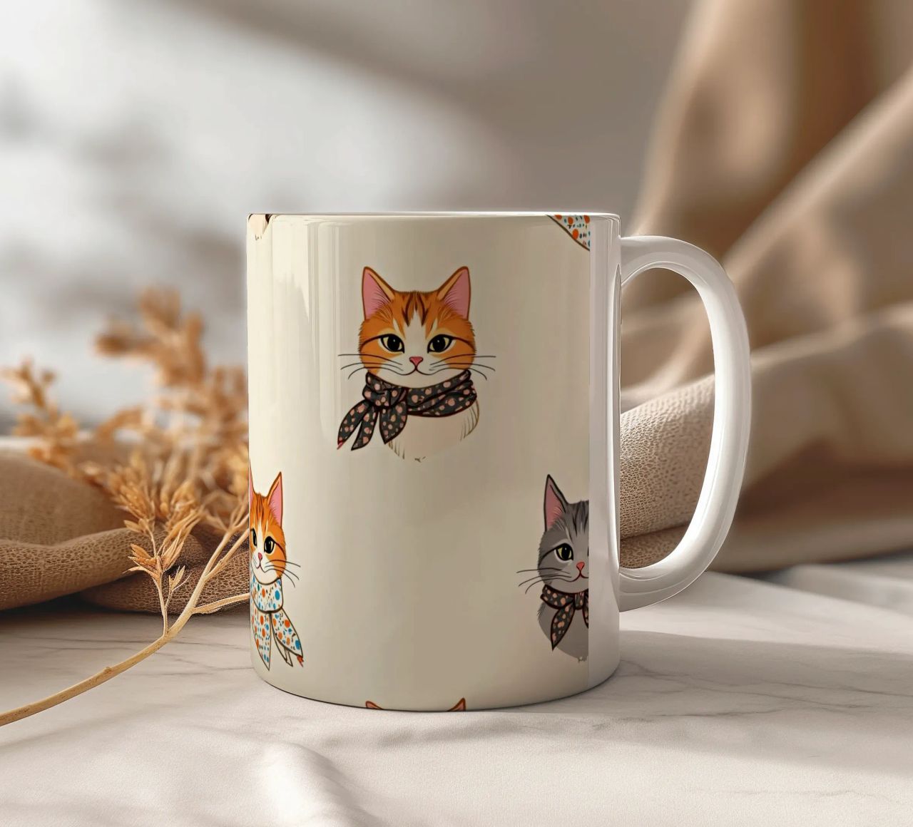Gatti colorati con sciarpe dal design stravagante tazza in ceramica da DesignDoodle