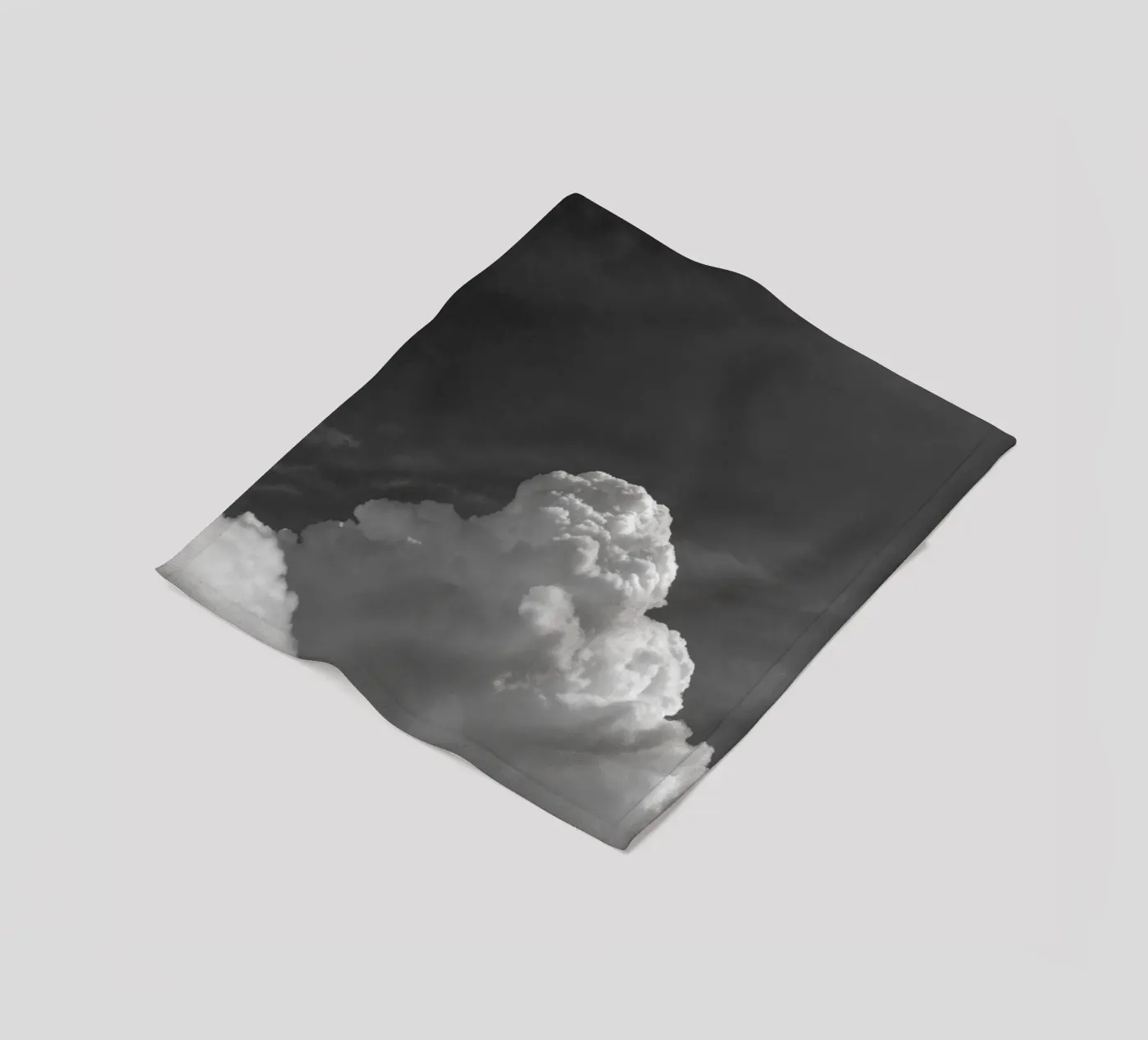 Cloudscape 3 coperta in pile da Nur Mut