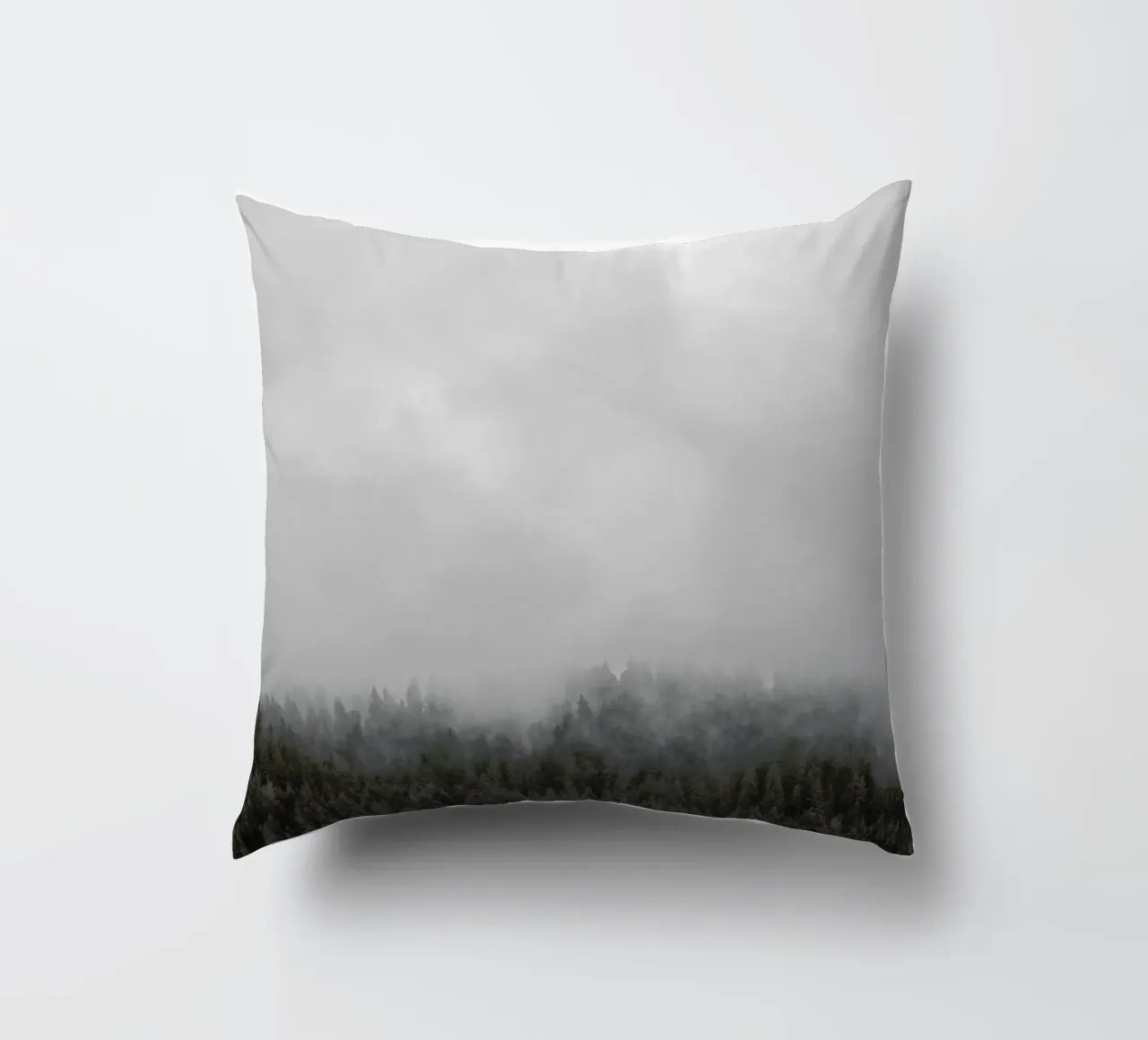 Clouded Forest cuscino da Nur Mut