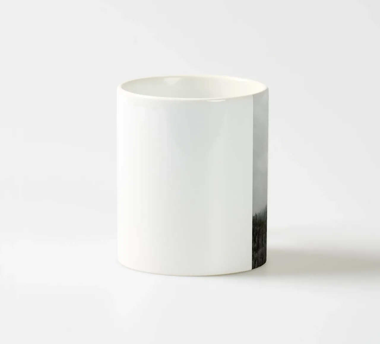 Clouded Forest tazza in ceramica da Nur Mut