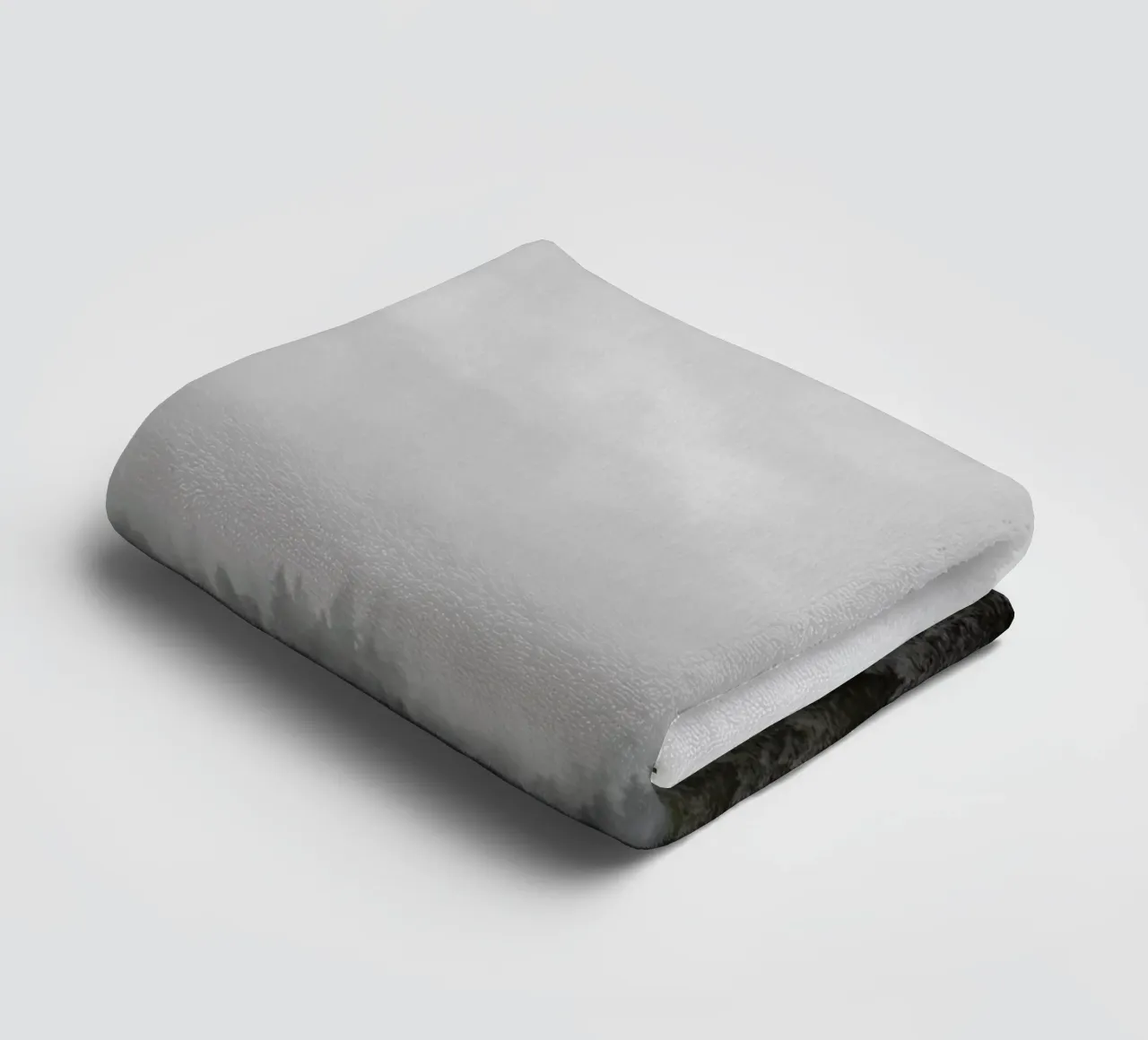 Clouded Forest asciugamano da bagno da Nur Mut