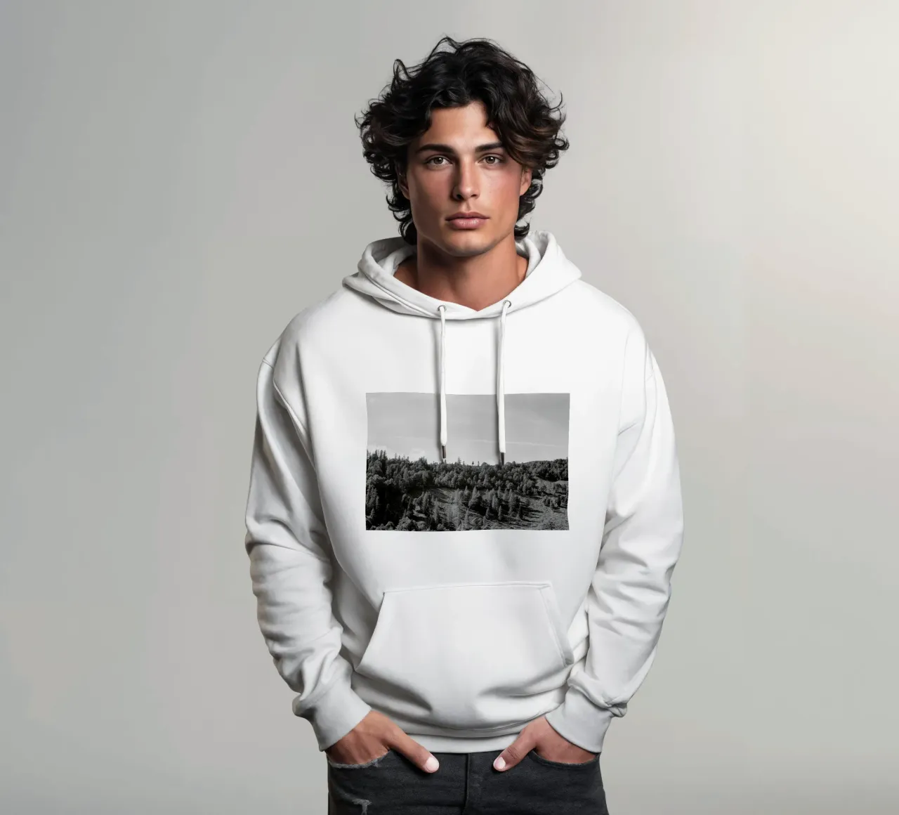 Trees On The Ridge felpa con cappuccio da Nur Mut