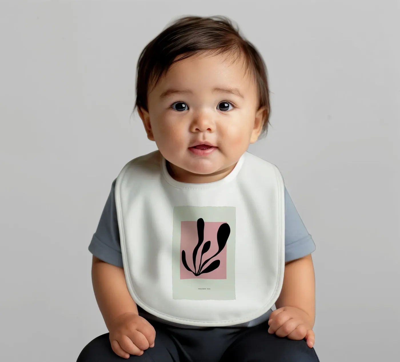 Pressed Iris Babylätzchen von Studio One