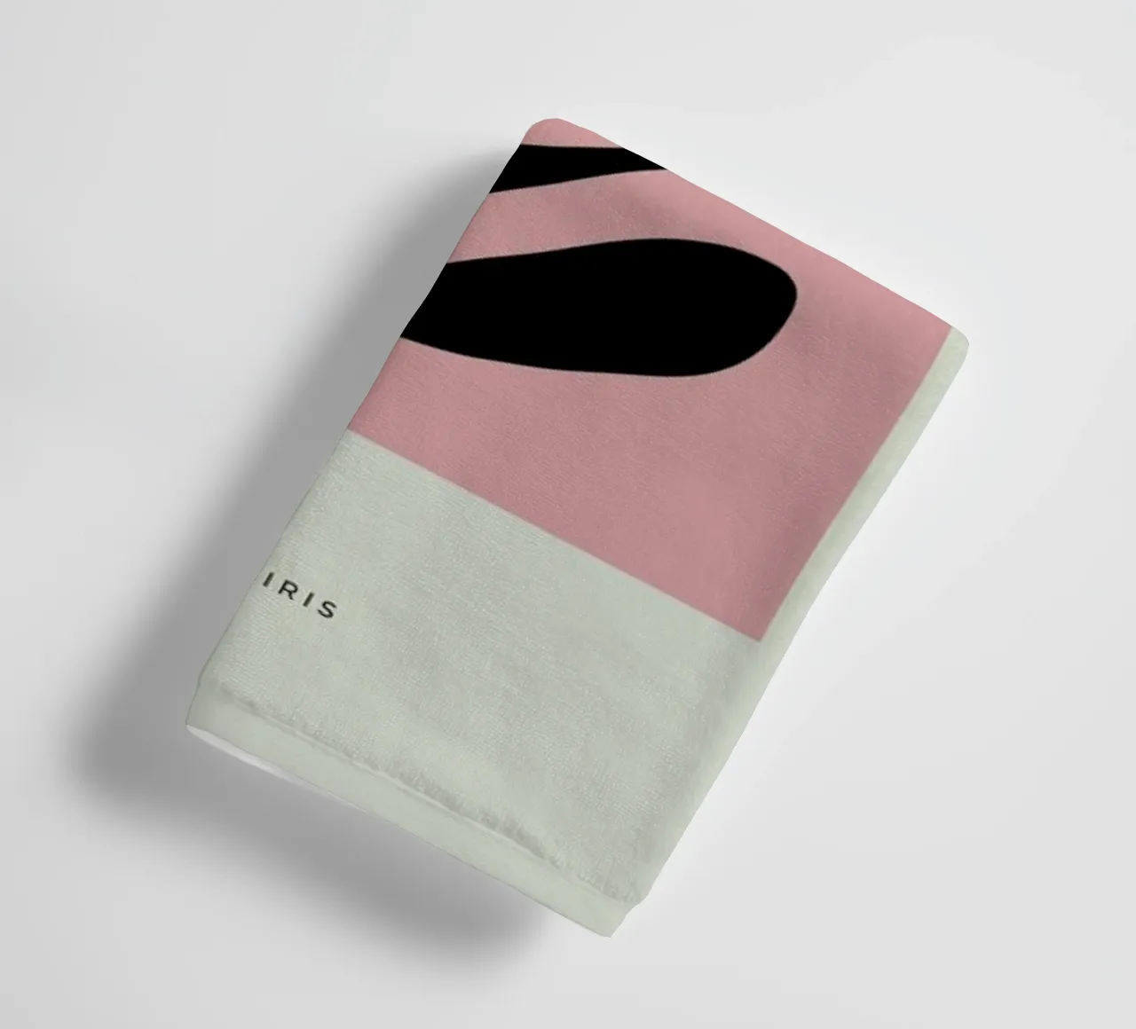 Pressed Iris Handtuch von Studio One