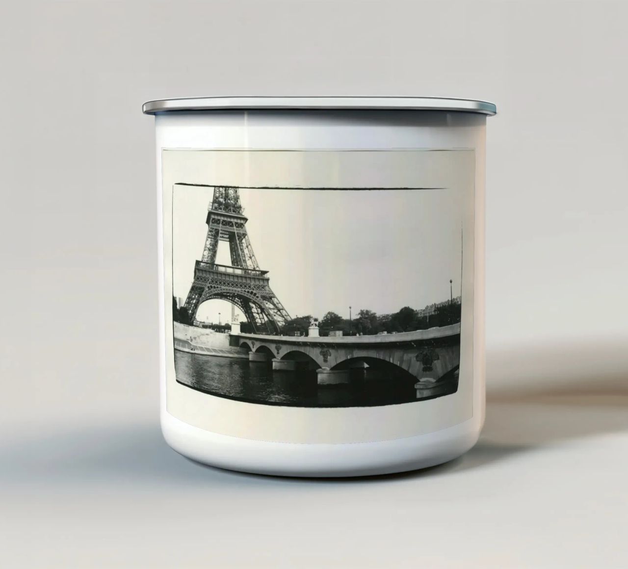 Torre Eiffel 1982 tazza in smalto da phillipp veisenberg
