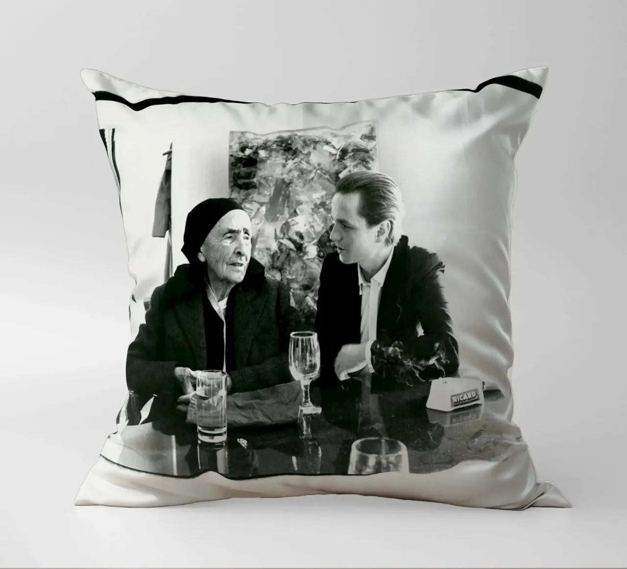 Georgia O Keefe e Juan Usle 1982 cuscino da phillipp veisenberg
