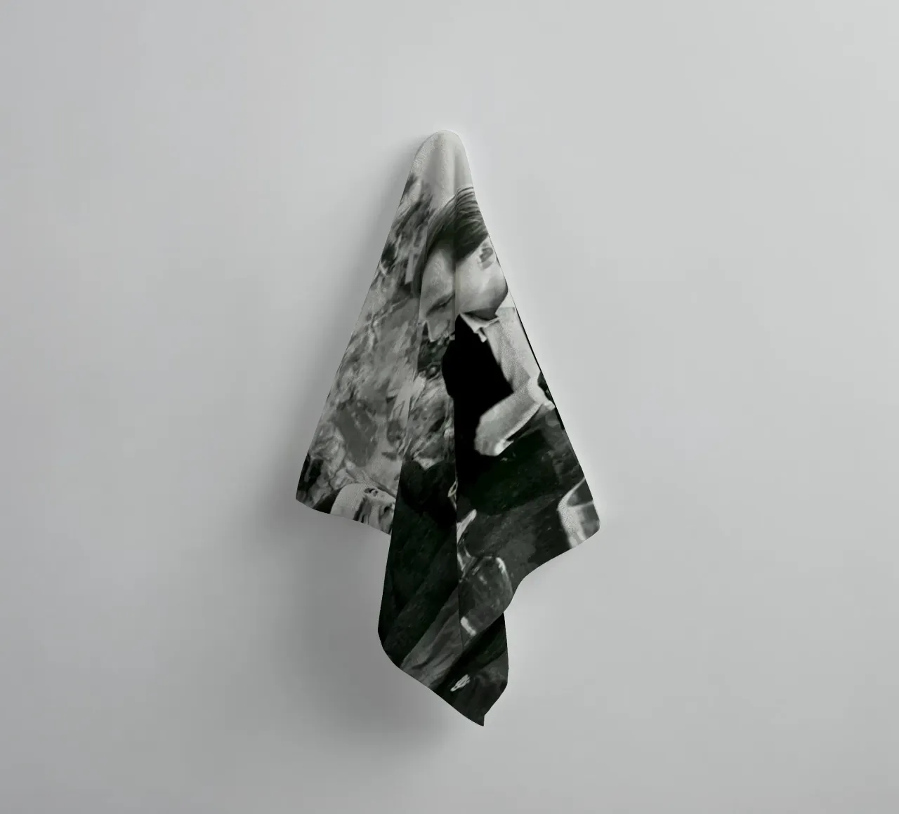 Georgia O Keefe e Juan Usle 1982 asciugamano da bagno da phillipp veisenberg