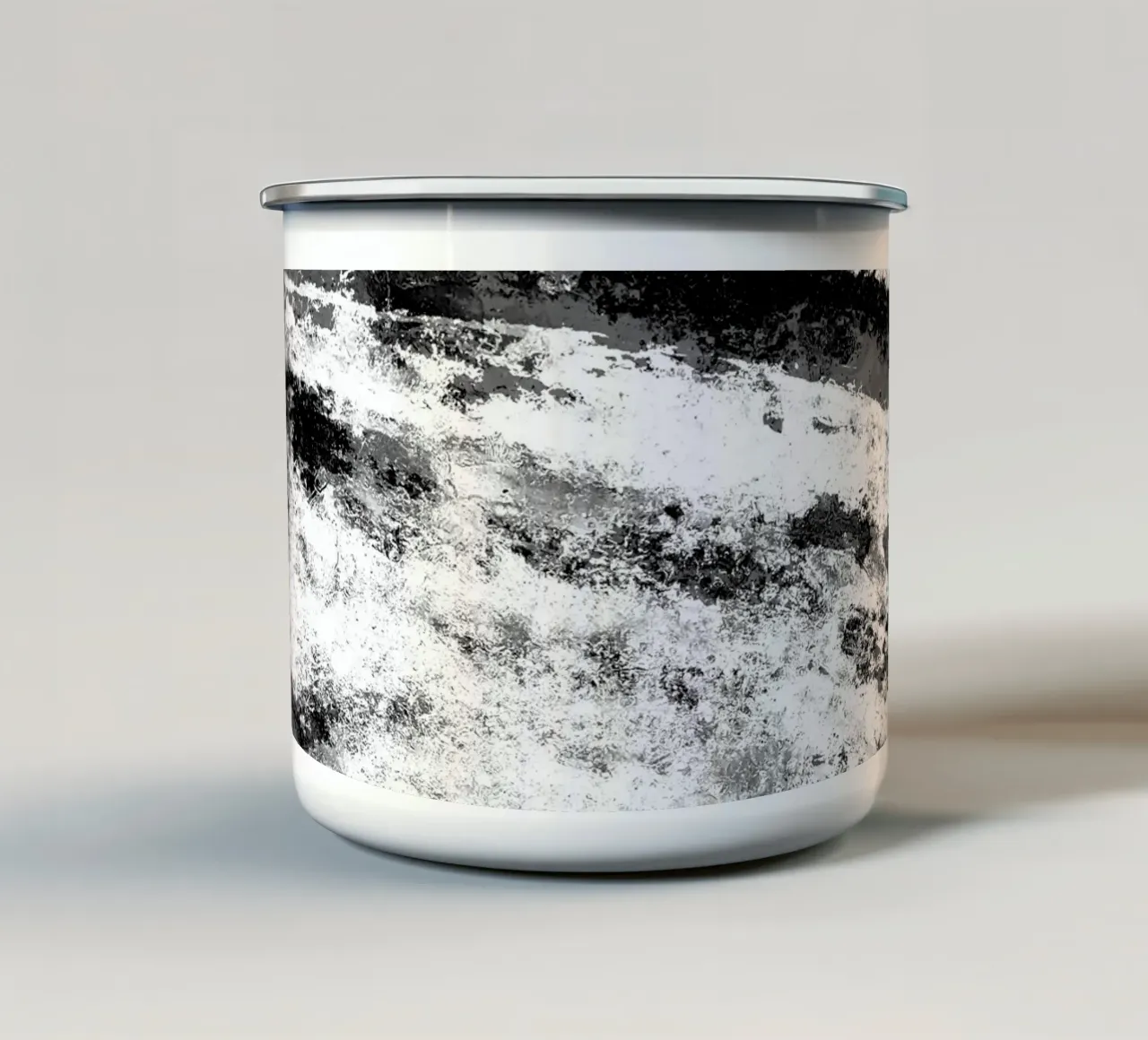 Perseveranza in bianco e nero tazza in smalto da SilverPegasus