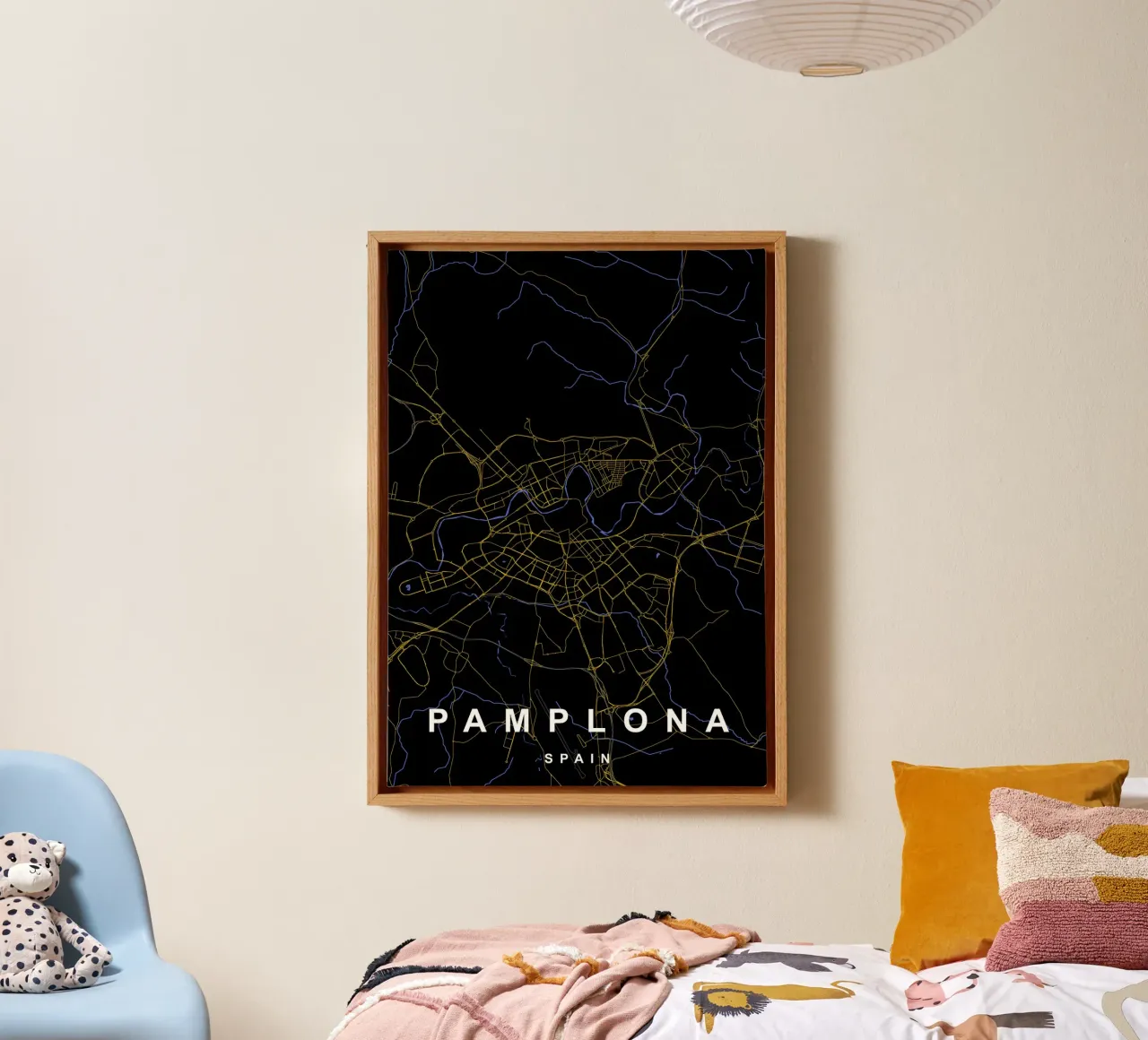 Pamplona Spagna - Mappa della città in nero e oro tela con Cornice a cassetta da Cartographers Library