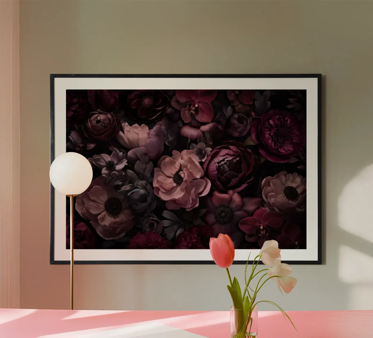 Fiori lussureggianti e lunatici Baroque Grandeur Rosa malva poster con telaio in alluminio da Andrea Haase Floral Passion