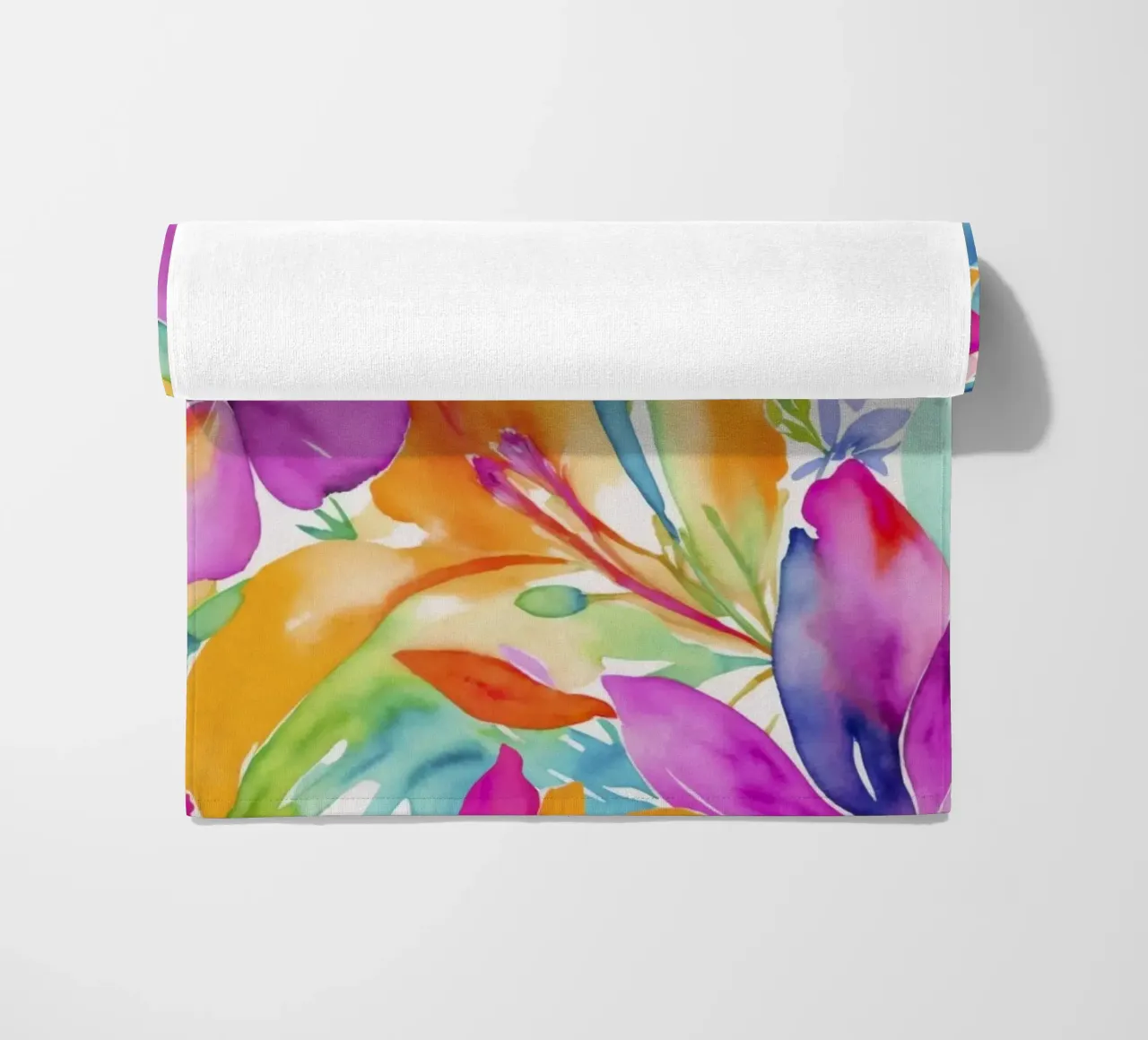 Bunte Fragmente einer botanischen Erinnerung Strandtuch von Andrea Haase Modern Home