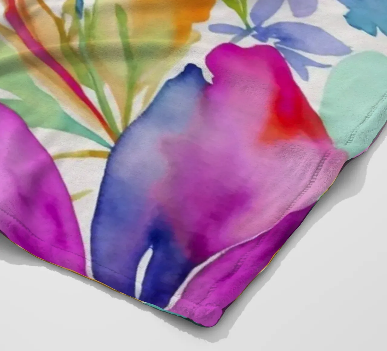 Bunte Fragmente einer botanischen Erinnerung Fleecedecke von Andrea Haase Modern Home
