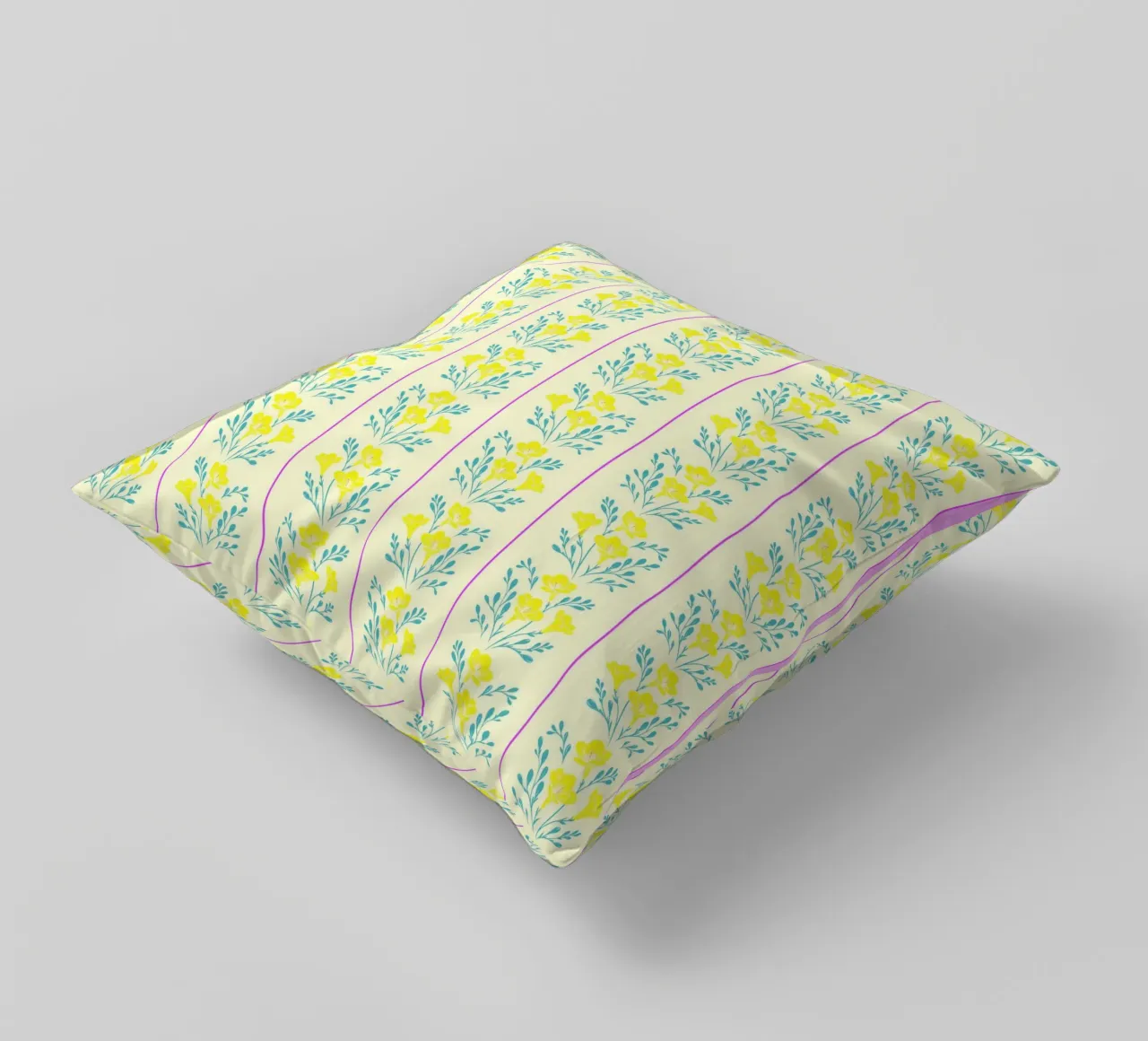 Freesia rayé jaune et rose coussin de SilverPegasus