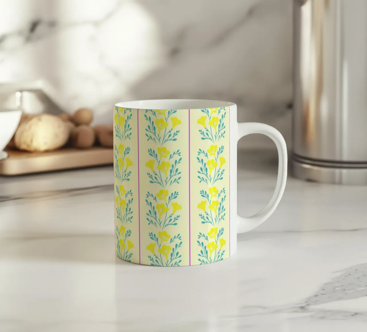 Fresia a strisce giallo e rosa tazza in ceramica da SilverPegasus