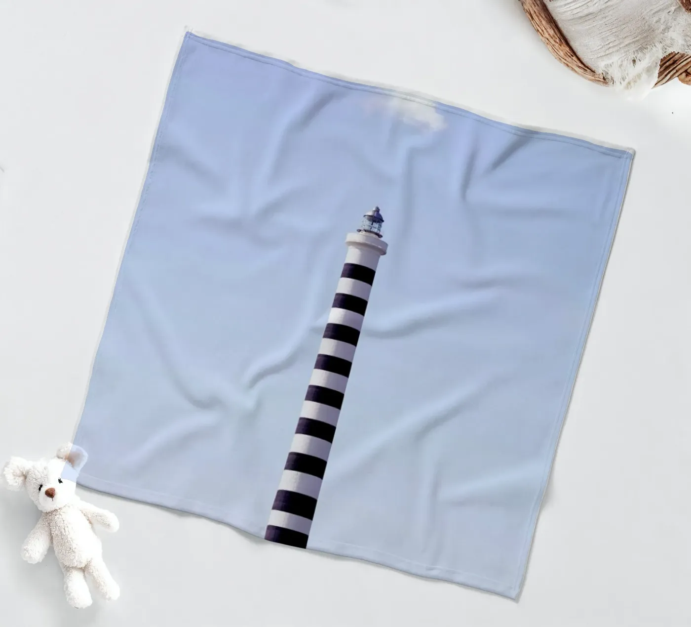Lighthouse Fleecedecke von Rupert Höller