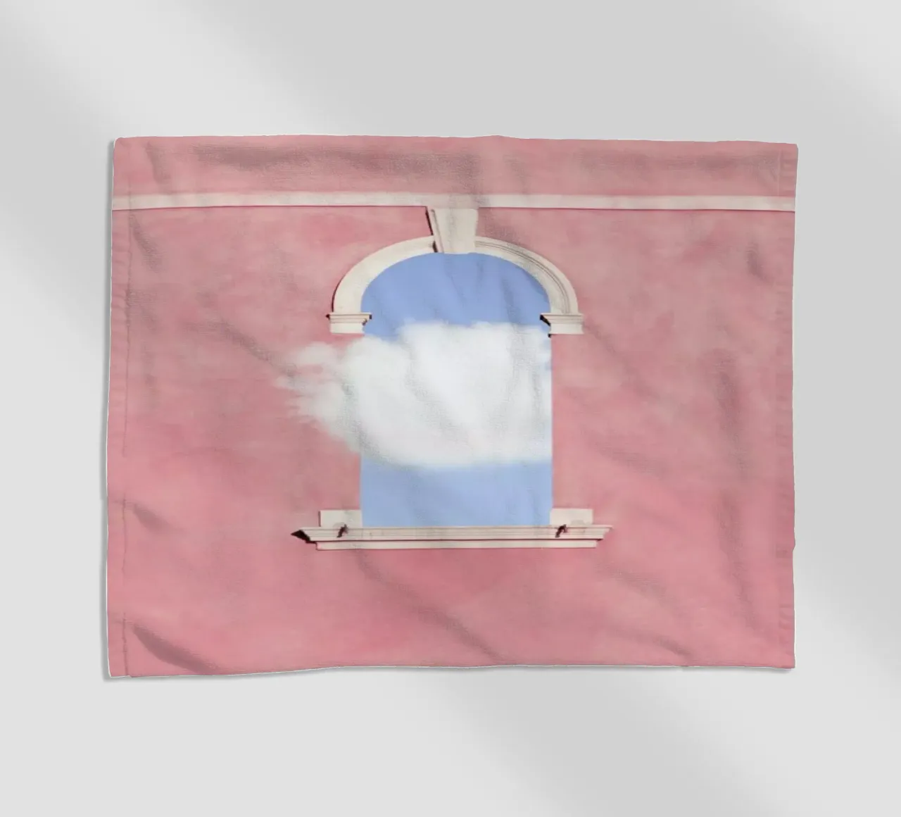 Shy Cloud telo mare da Rupert Höller