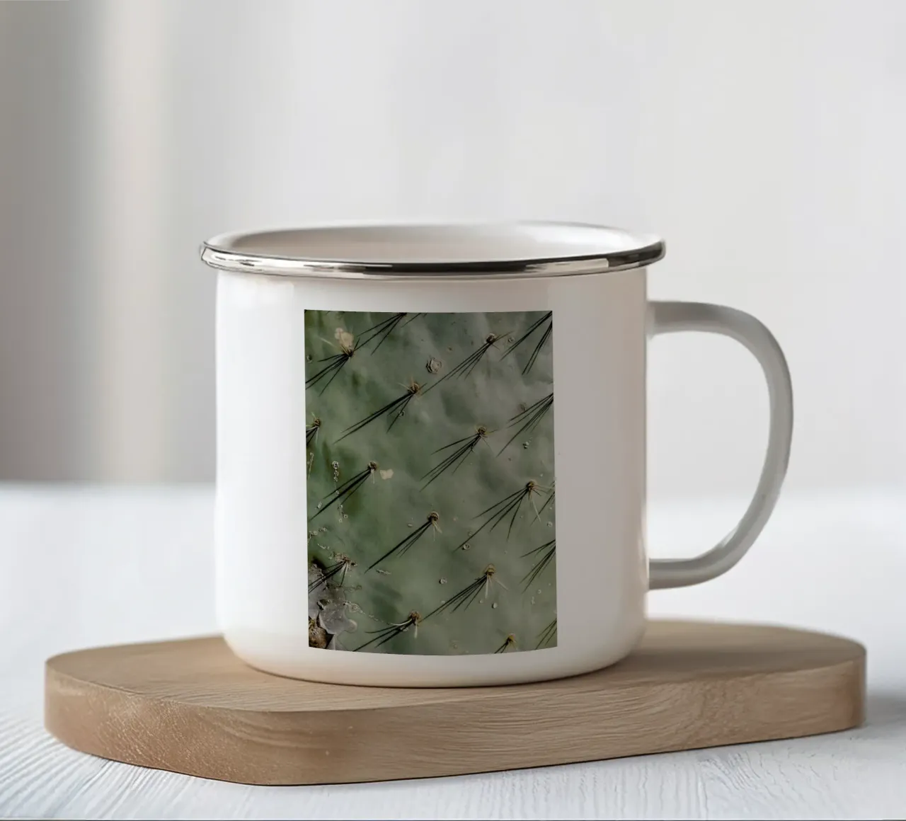 Prickle tazza in smalto da Chris Abatzis