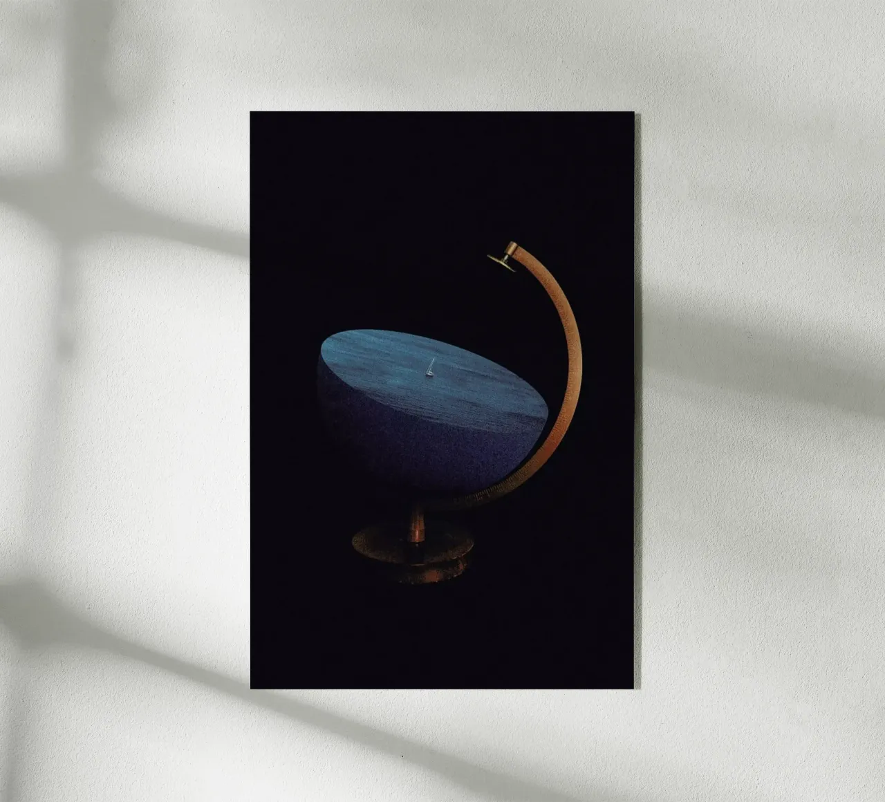 Semi Round Earth plexiglass da Maarten Léon