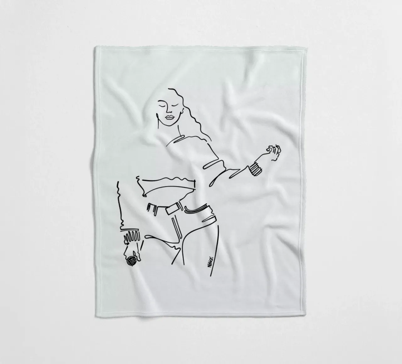 Save The Queen coperta in pile da Ninhol