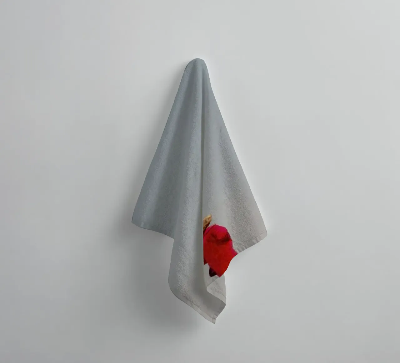 Everything was Red asciugamano da bagno da Frank Moth