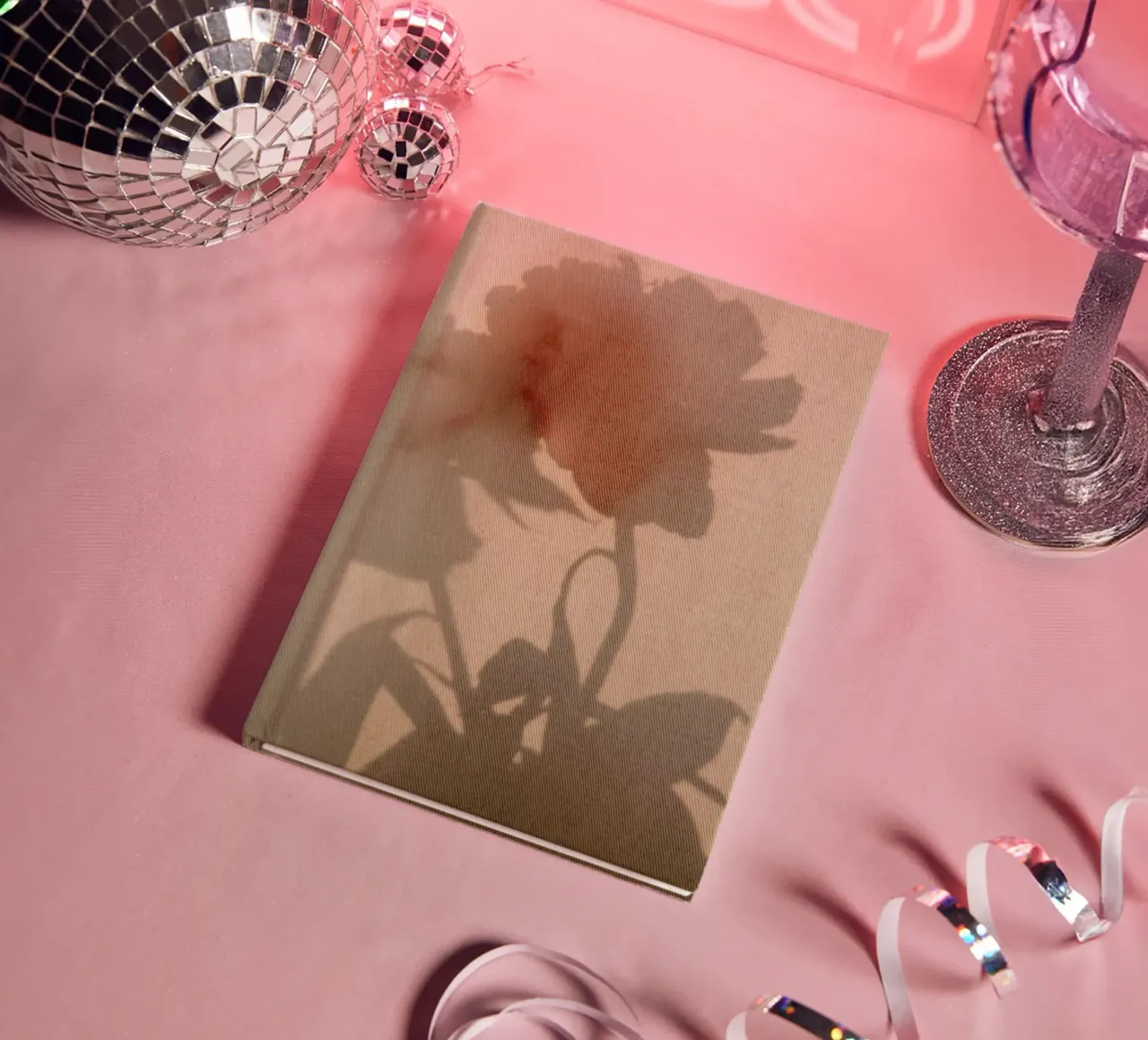 Abstract — Flower Shadow II diario da Sebastian Hilgetag