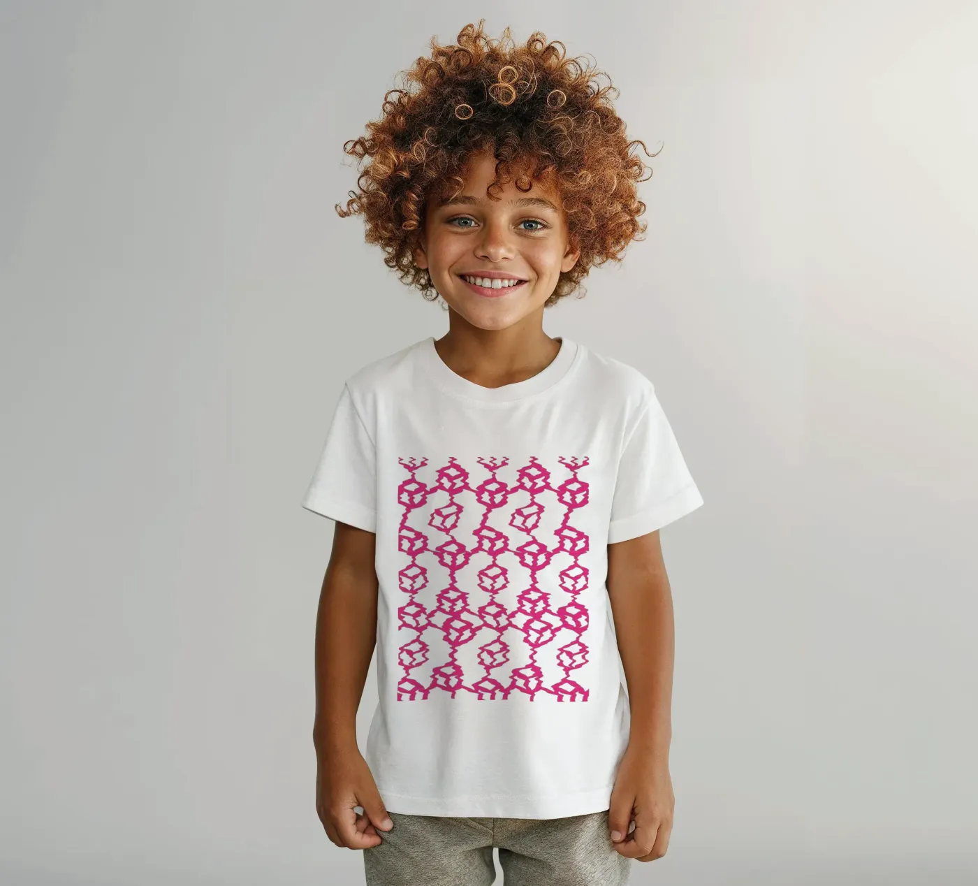Wired_Stack_Triple Kinder T-Shirt von Crypto_Jungle