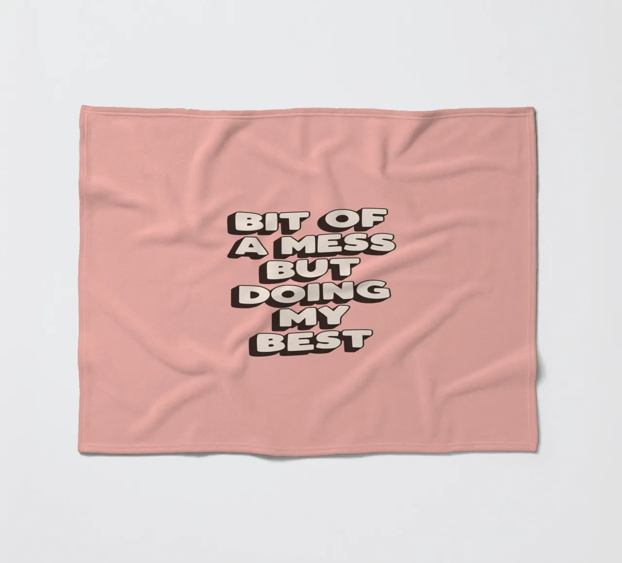 Imprimé typographique "Bit of a Mess But Doing my Best" (Un peu de désordre mais je fais de mon mieux) Peach Pink plaid polaire de THE MOTIVATED TYPE