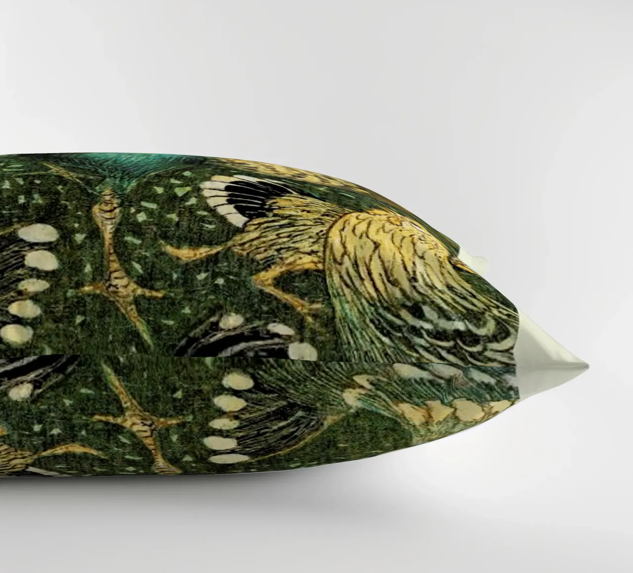 Van Hoytema - Pauw Met Kippen cuscino da Vintage by JUNIQE