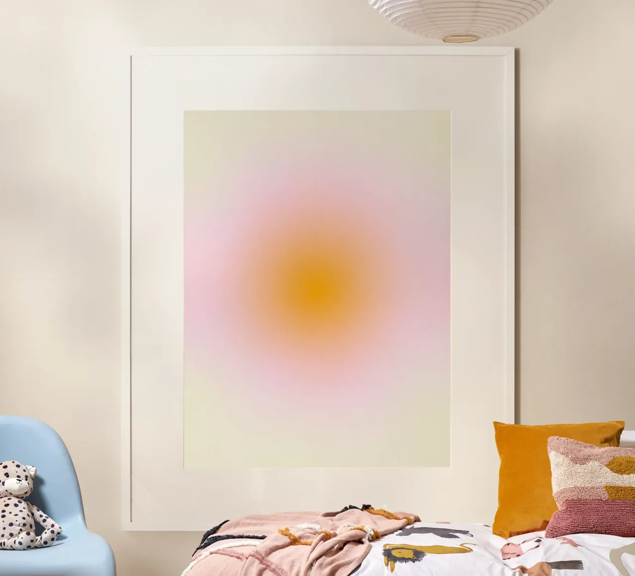 Morbido fiore sfumato rosa arancio beige poster con telaio in plastica da Katja Stehle Design