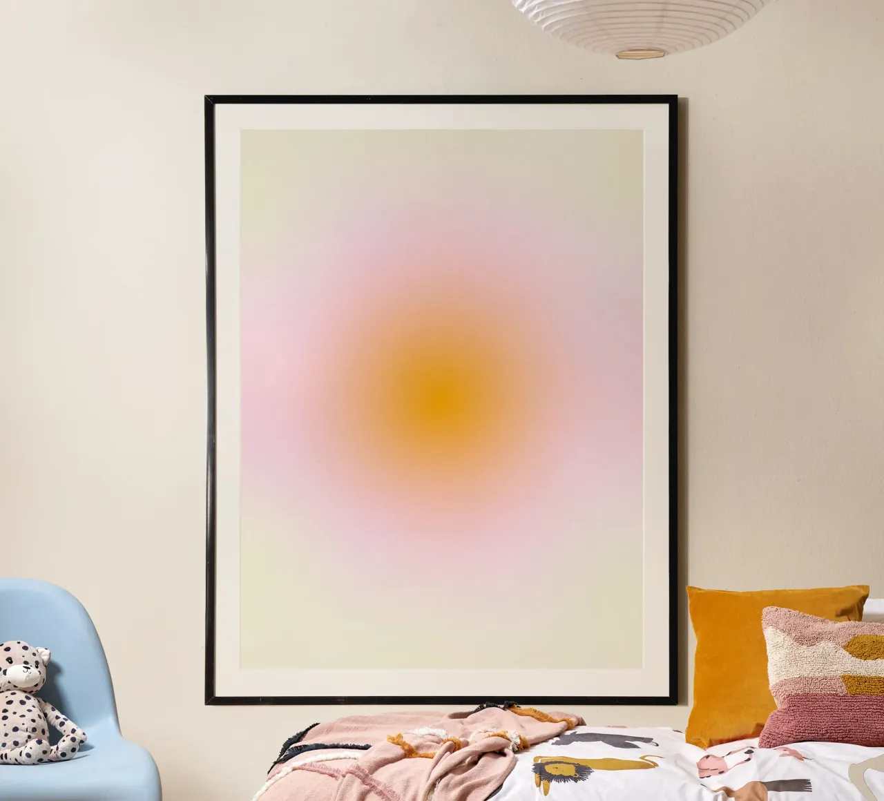 Morbido fiore sfumato rosa arancio beige poster con telaio in plastica da Katja Stehle Design