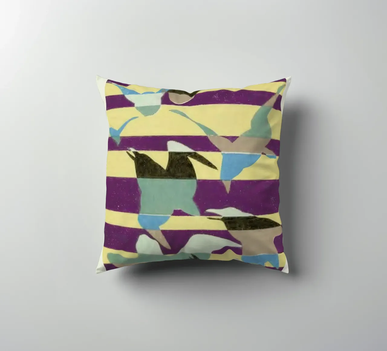 Shin-Bijutsukai - Linear Flight cuscino da Vintage by JUNIQE