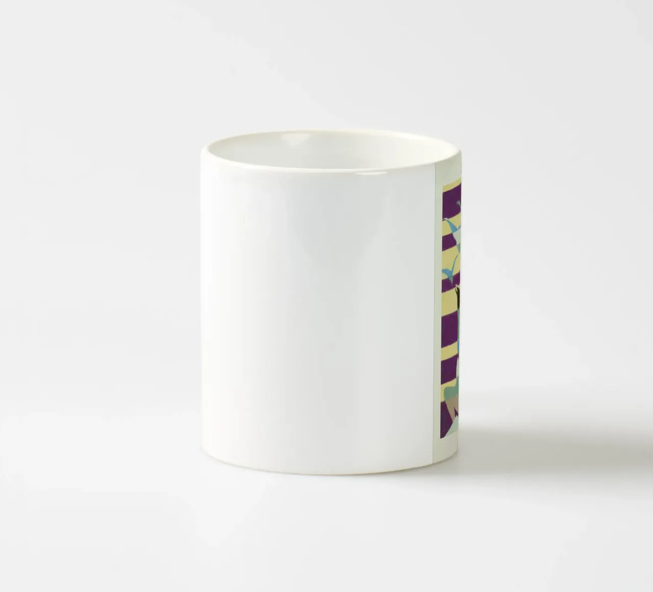 Shin-Bijutsukai - Linear Flight Keramik Tasse von Vintage by JUNIQE