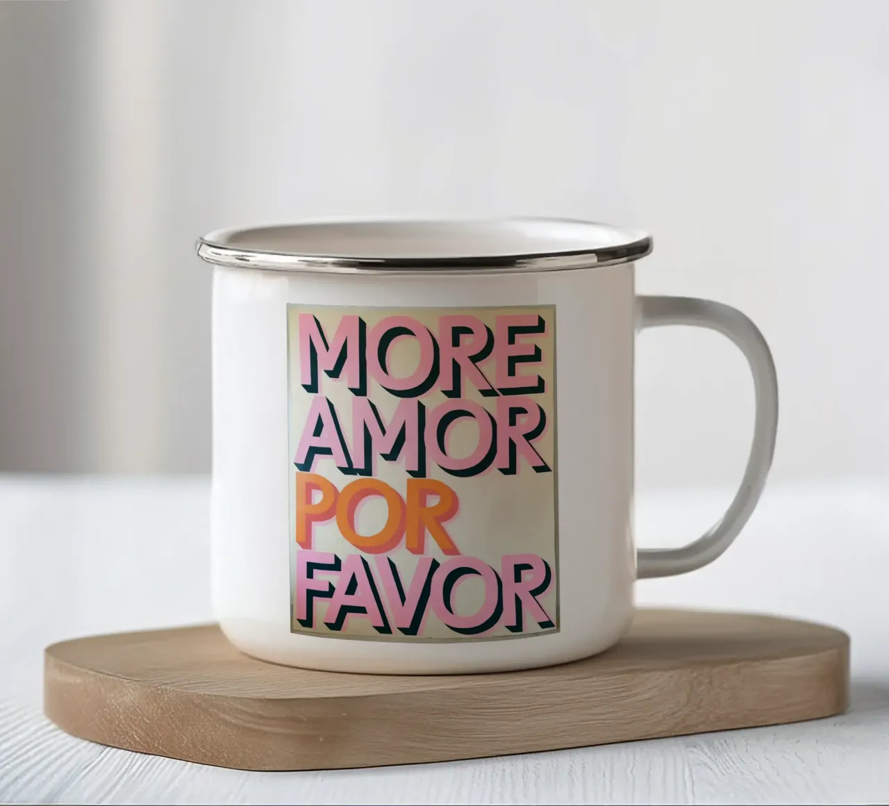 More Amor Por Favor tazza in smalto da Shark Printables