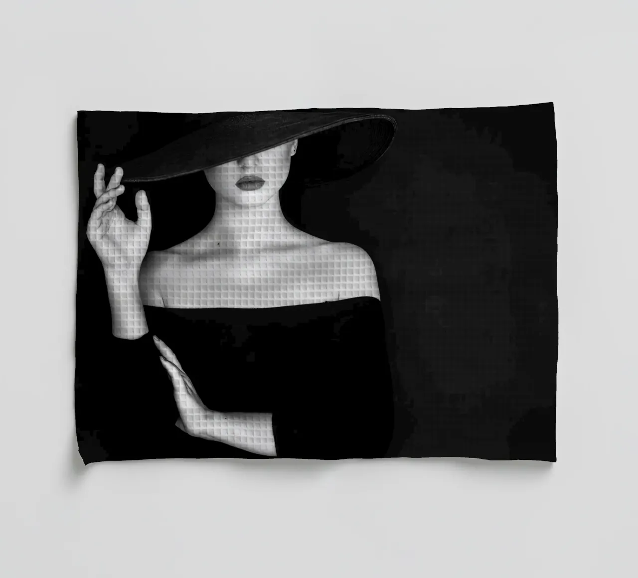Bella donna che indossa un cappello canovaccio da cucina da Lorraine Mooore