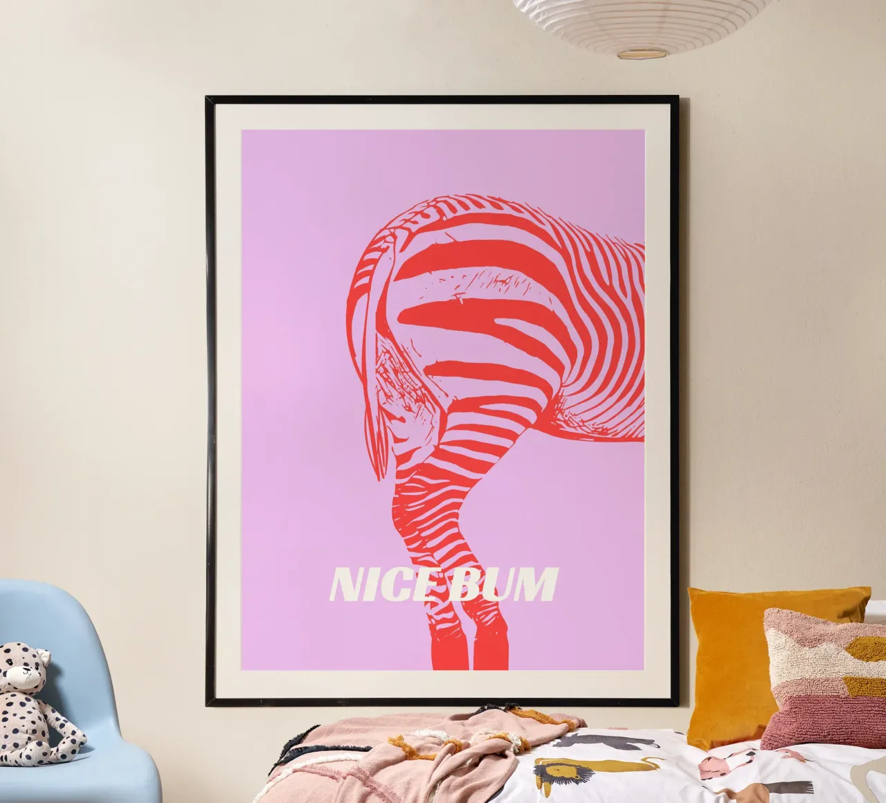 Nice bum poster con telaio in legno da Bureau Purpur