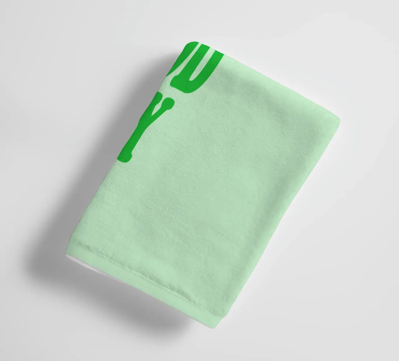 Today is a Good Day Optimistische typografie print in groen badhanddoek van THE MOTIVATED TYPE