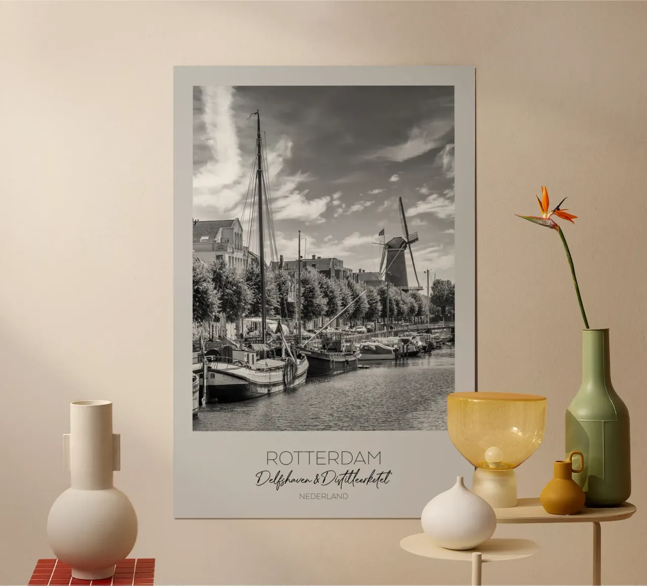 In primo piano: ROTTERDAM Delfshaven con il vecchio mulino De Distilleer carta hahnemühle da Melanie Viola