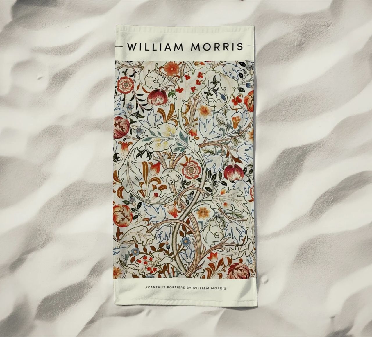 William Morris - Acanthus Strandtuch von Vintage by JUNIQE